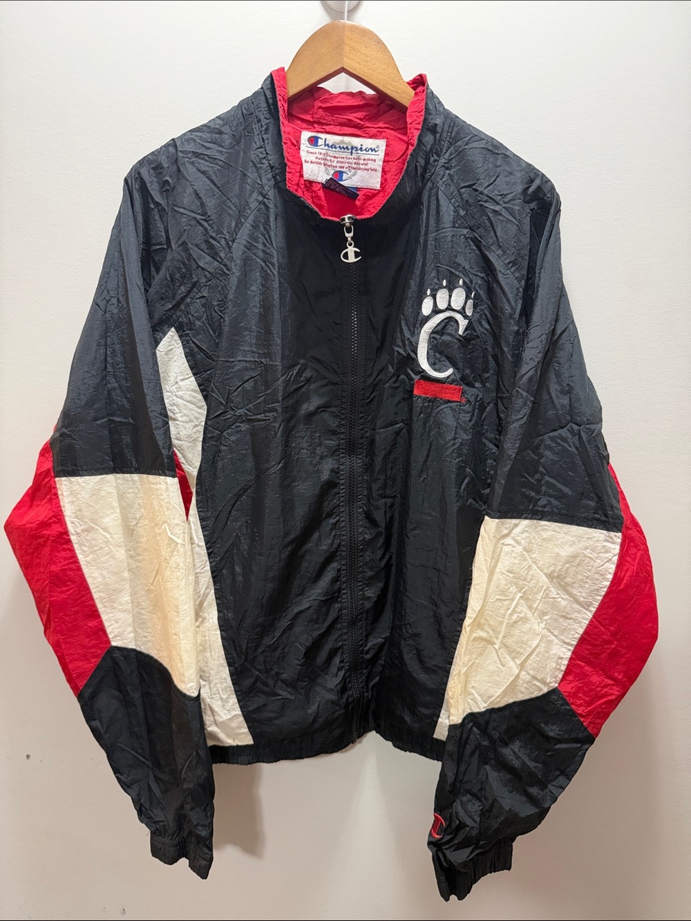 Vintage Champion Cincinnati Bearcats Fullzip Windbreaker Jacket Size L 27.5x28